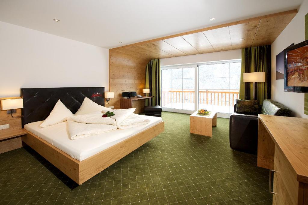 Berg-Spa & Hotel Zamangspitze Sankt Gallenkirch Cameră foto