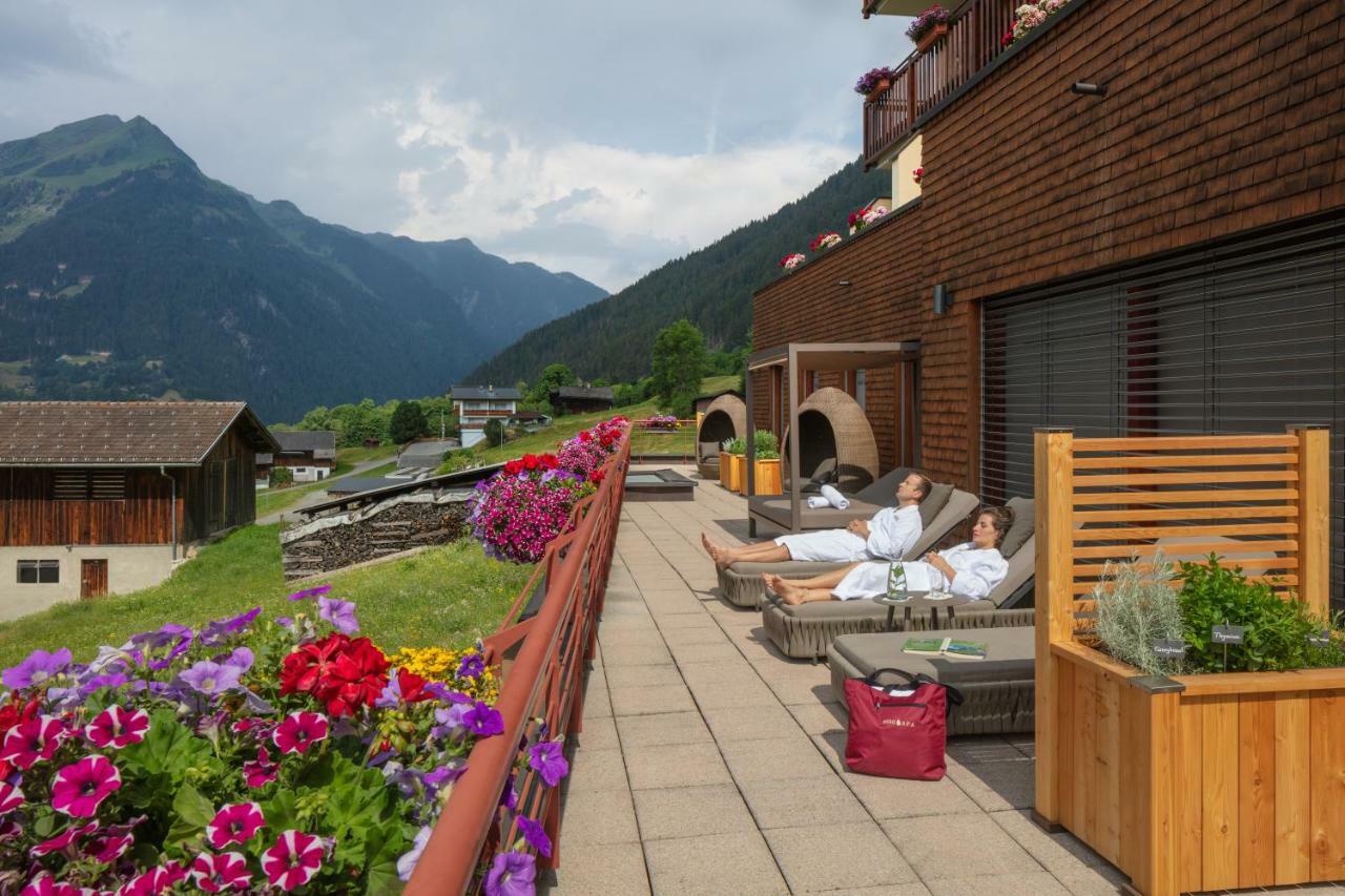Berg-Spa & Hotel Zamangspitze Sankt Gallenkirch Exterior foto